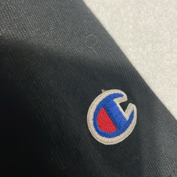 Champion T-shirt - Picture 5 of 6